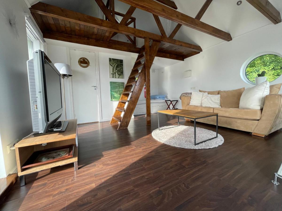 Vid Gekas Ullared Boende B&B Exterior foto
